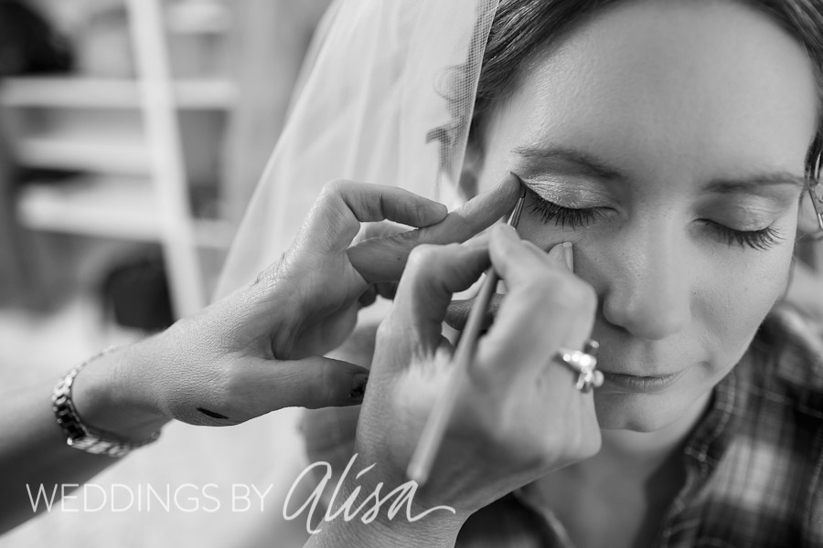 Bride getting ready for wedding at St. Alphonsus in Springdale, PA