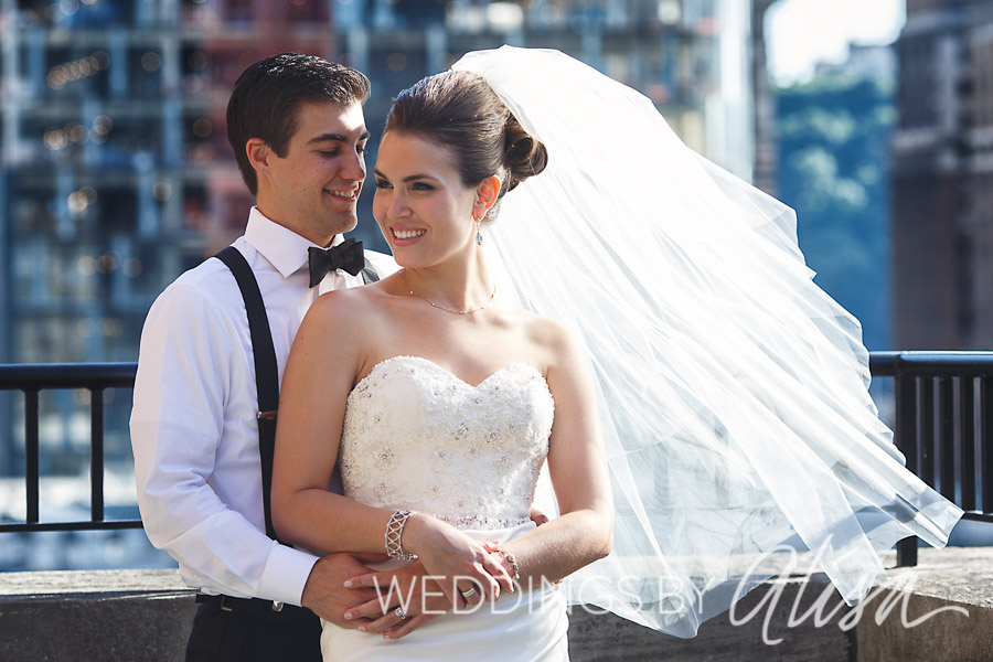 Wedding Photos of Bride and Groom on Terrace at Duquesne Club