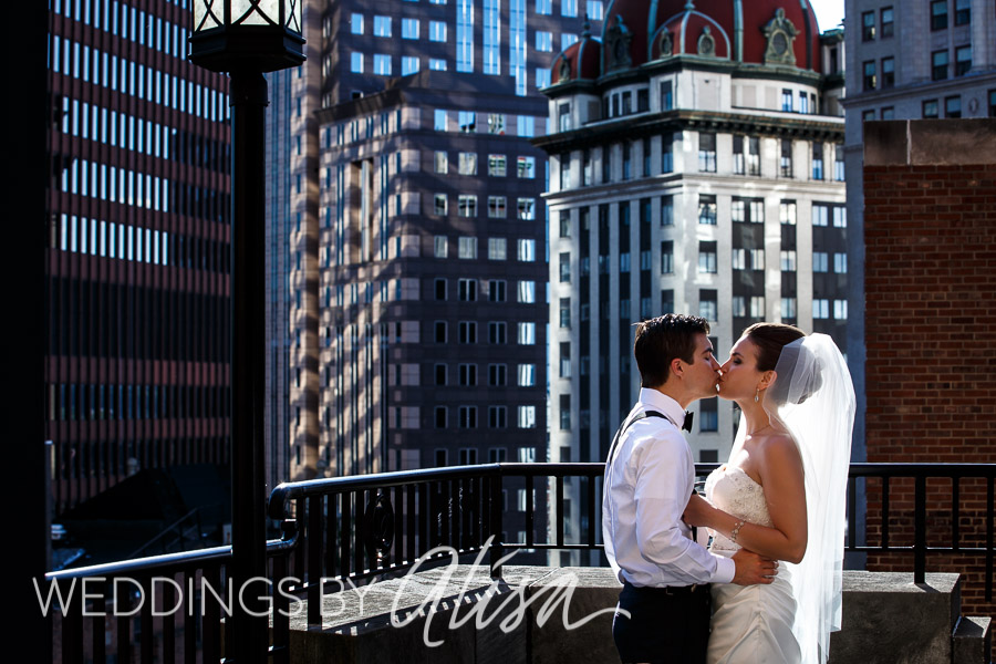Downtown Pittsburgh Wedding Photos at Duquesne Club
